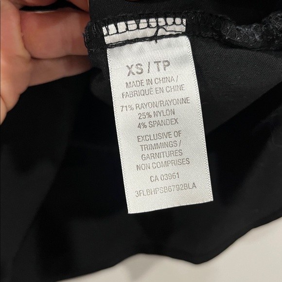 Health Pro Scrub Top - Picture 4 of 5